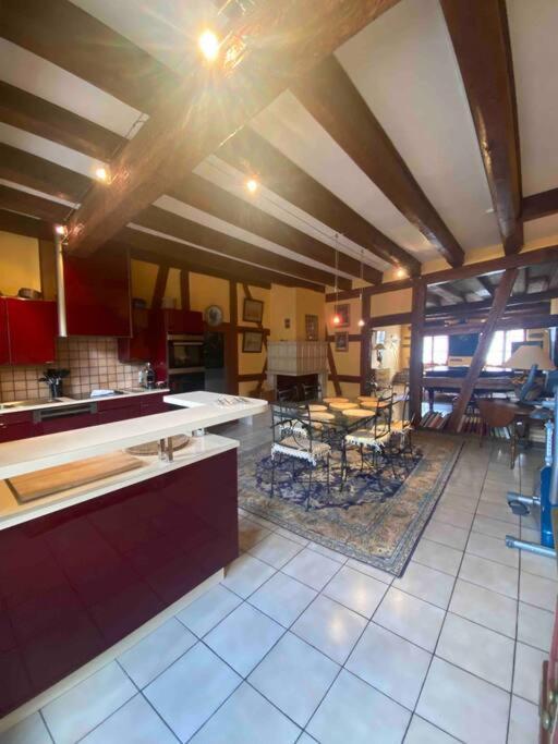 Le Majestueux Dans Le Centre Historique Apartment รีควีร์ ภายนอก รูปภาพ